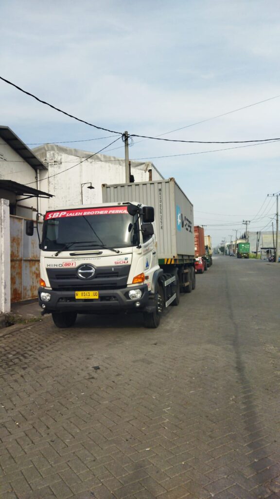 siap melayanimu 02 576x1024 siap melayanimu 02 576x1024